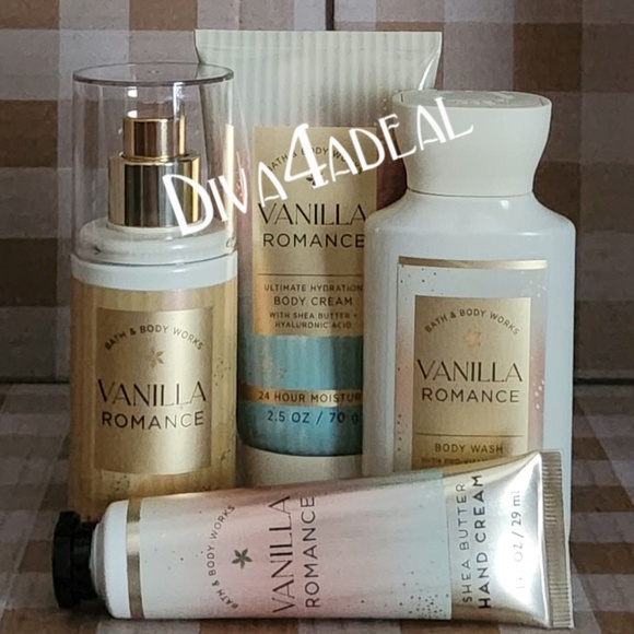 Bath & Body Works VANILLA ROMANCE 4PC Mini/Travel Set - Picture 1 of 1